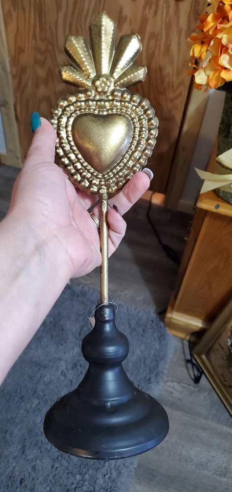 Table Decor Heart Gold